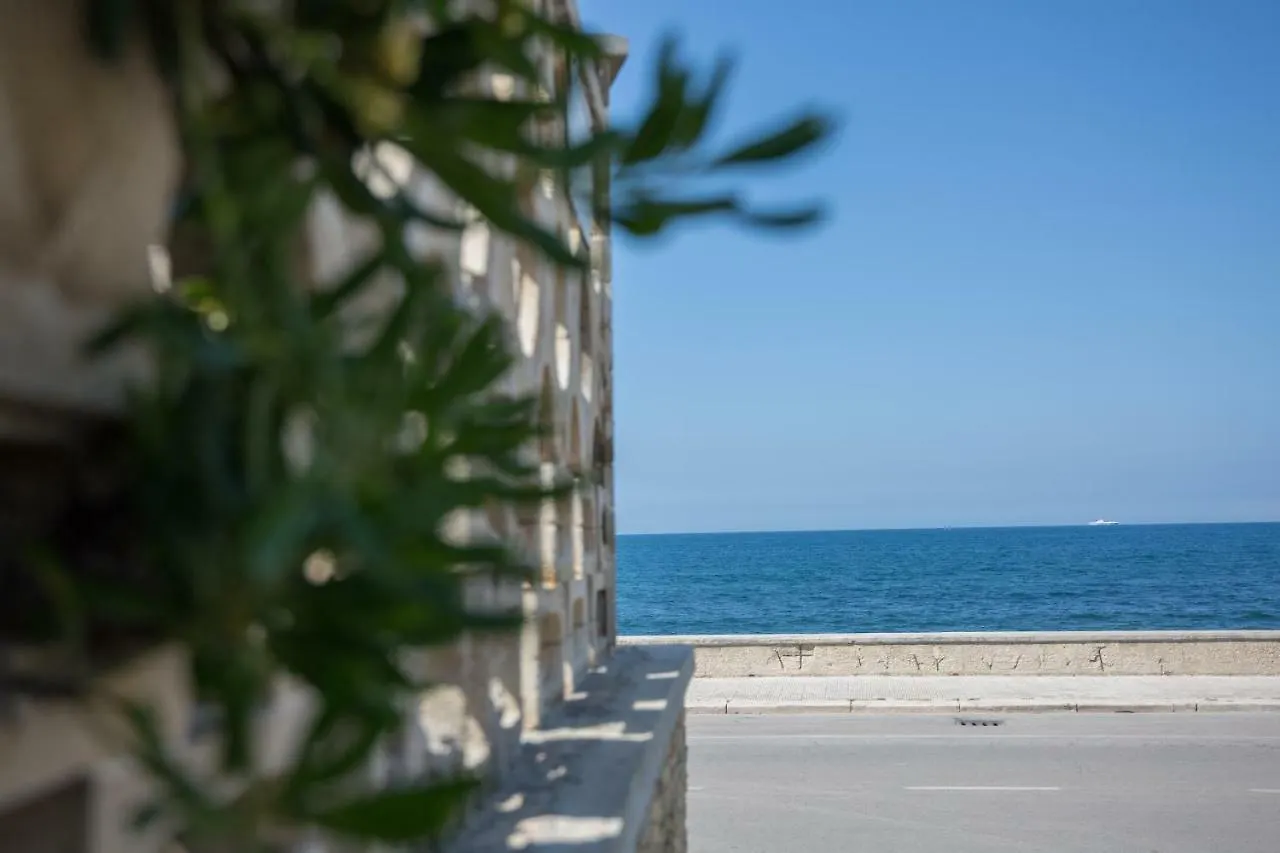 Home Italy Vista Mare Santo Spirito Bari 0*,